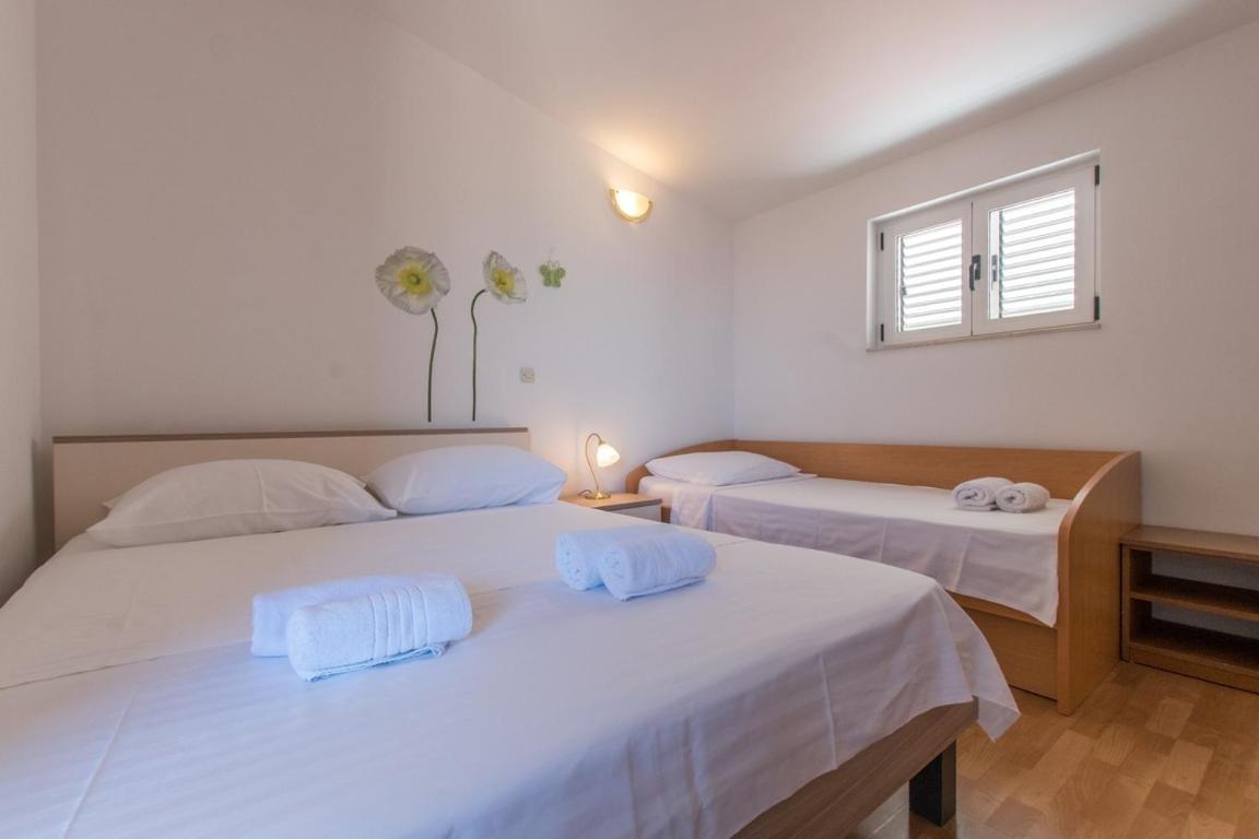 Apartments Jagoda Makarska Exterior photo